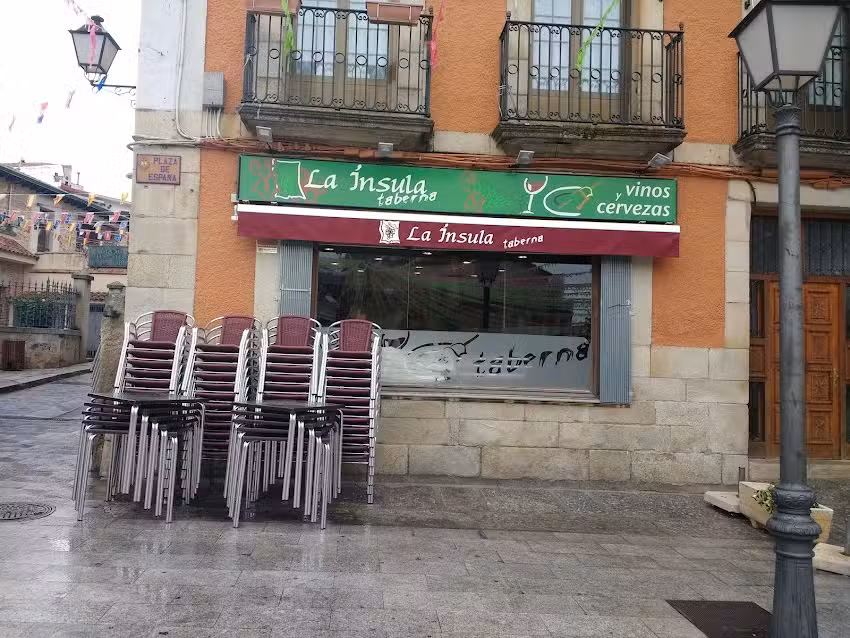Taberna La &Iacute;nsula