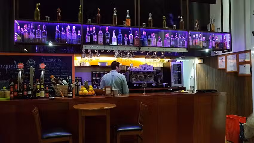 Taberna La Raquelita