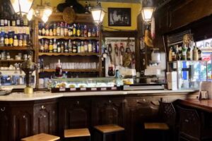 TABERNA LA T&Iacute;A CEBOLLA