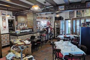 Taberna Los Javieres