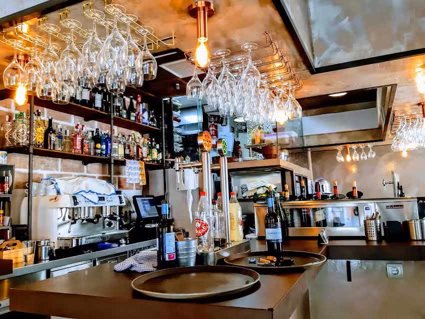 Taberna Nuestra Tierra