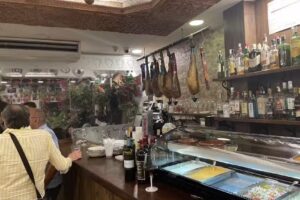 Taberna , Restaurante Casa El Pimpo