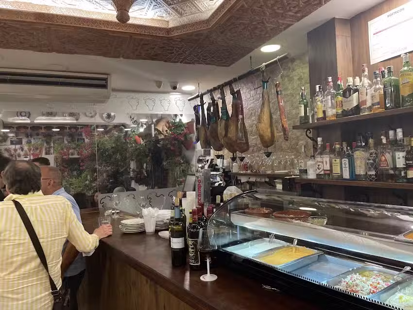 Taberna , Restaurante Casa El Pimpo