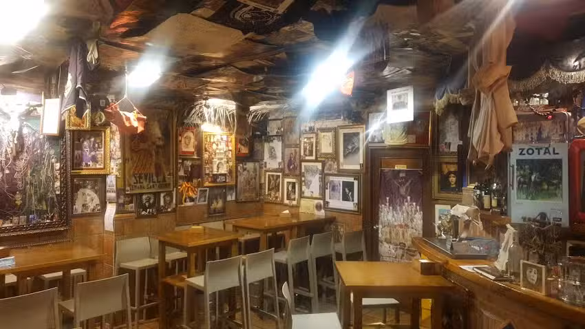 Taberna Rinc&oacute;n del Cofrade