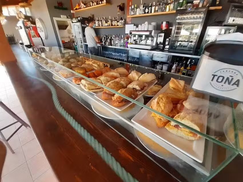 Taberna To&ntilde;a
