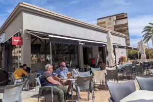 Tange&rsquo;s Sports Bar