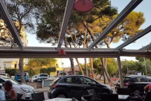 Tango bar u zweite reihe