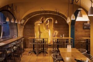 Tank, la birra i els entrepans de Banyoles