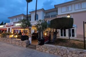 Tapas y Más l Restaurant Santa Ponsa