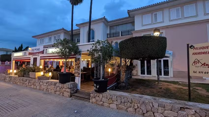 Tapas y M&aacute;s l Restaurant Santa Ponsa