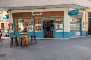 Tapeando | Bar de tapas y pintxos en Valencia | Taberna y Cervecer&iacute;a