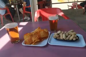 Tapeo & T&uacute; Caf&eacute;-Pub