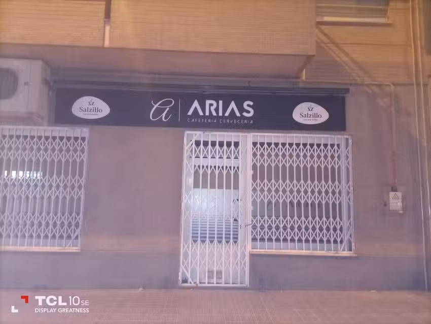 Taperia cervecer&iacute;a Arias