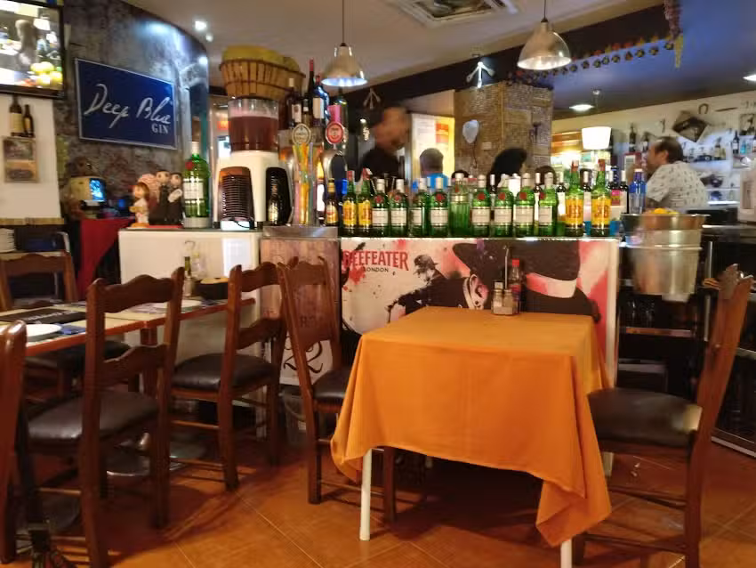 TAPER&Iacute;A EL BARRIO de Montse.