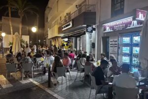 Taper&iacute;a &laquo;El Esc&aacute;ndalo&raquo;