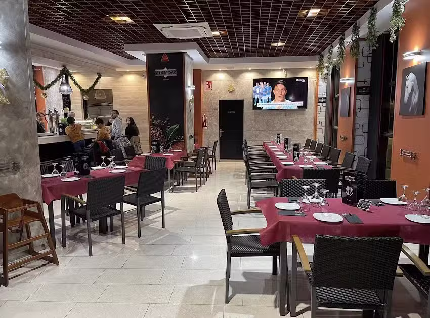 Taper&iacute;a Pata Negra