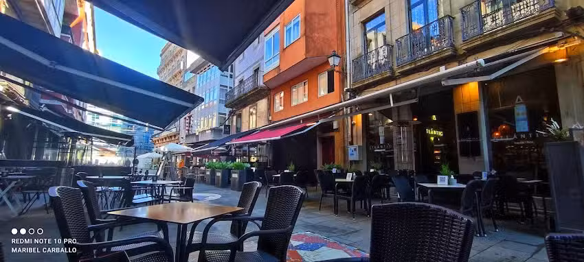 Taper&iacute;a Vinoteca Xoxe&rsquo;s