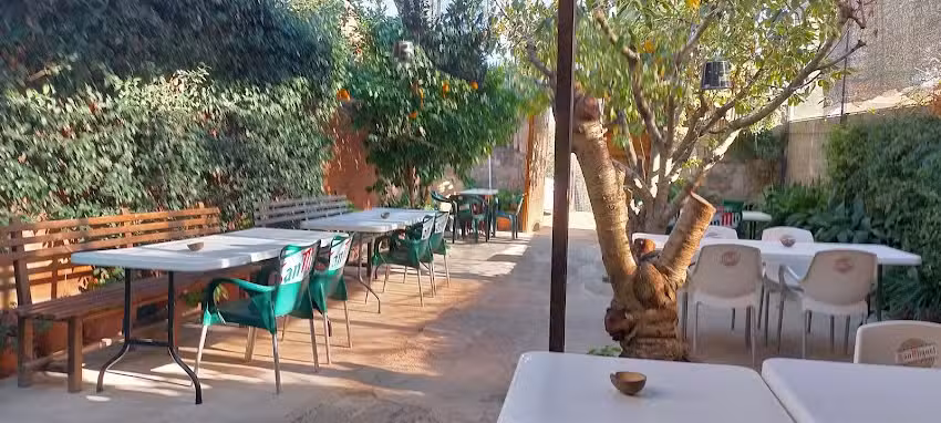 Tasca Gallega Il&middot;legal