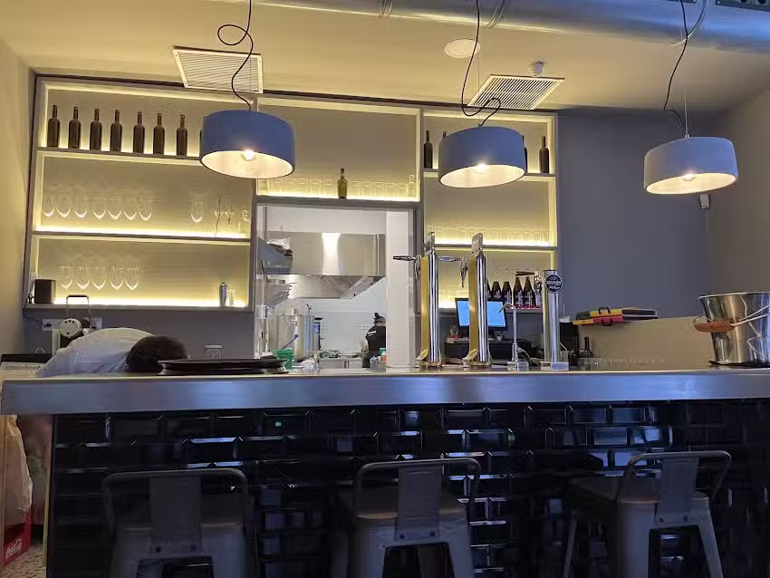 Tasca Maria Sarmiento