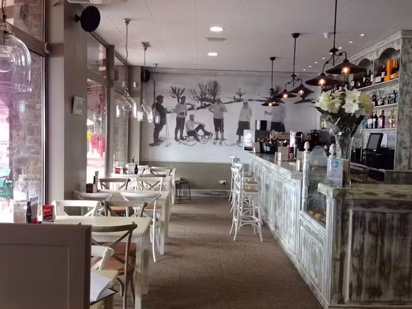 Telka Caf&eacute; Restaurante Nival