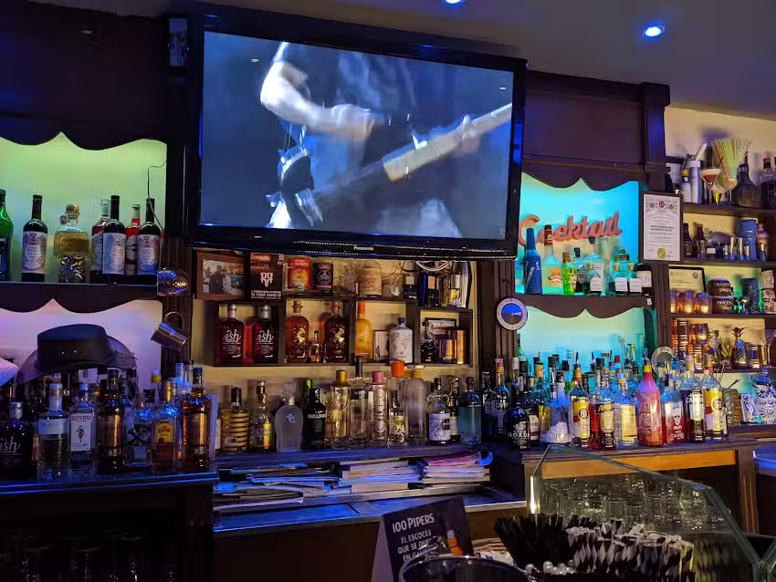 Temple Bar &ndash; Pub de copas en Viveiro