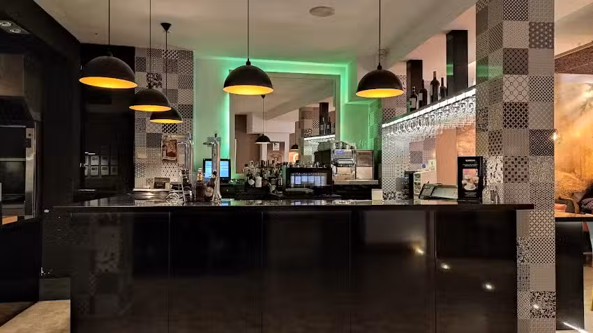 Tempo Grill & Bar