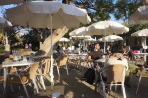 Terraza Kiosco Bar Alquería