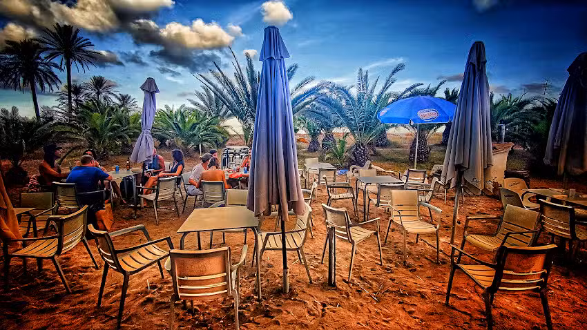 The Bar On The Beach (Camping Malvarrosa de Corinto)