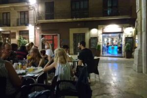 The Green Dog Caf&eacute;