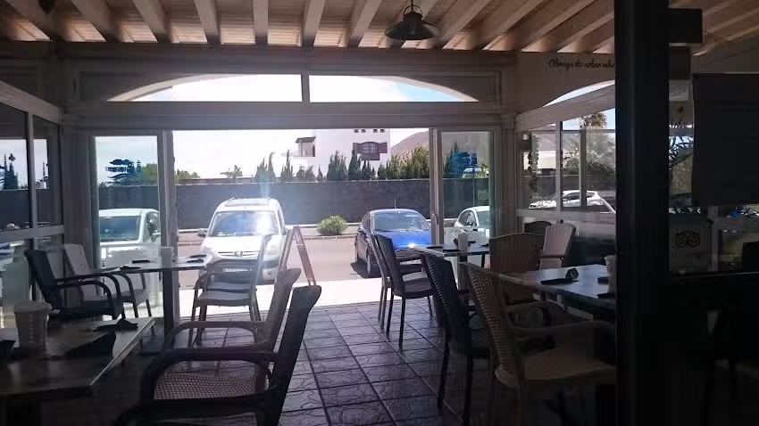 The Lounge Bar