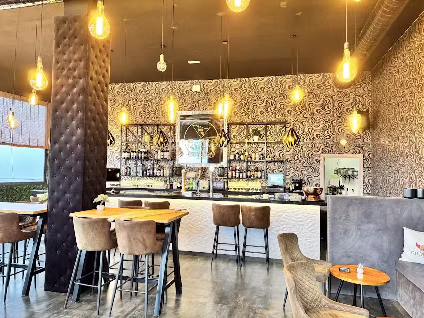 The Lounge Cocktails and Food