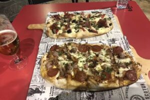 THE MIX BAR Y PINSER&Iacute;A