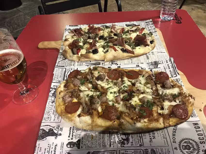 THE MIX BAR Y PINSER&Iacute;A