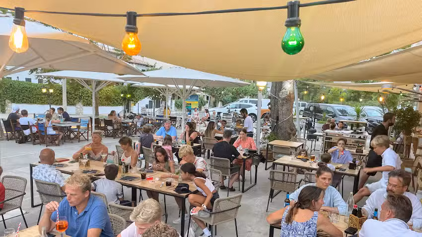 The Store Deli & Bistro