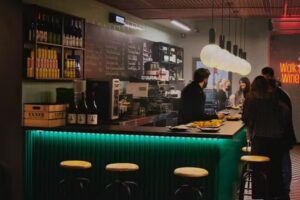 The Wine Bar (Bar de vinos y tapas)