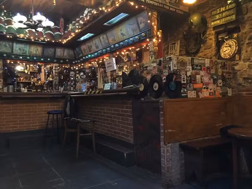 TNT BAR GIJON