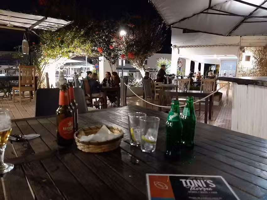 Toni&rsquo;s Taverna