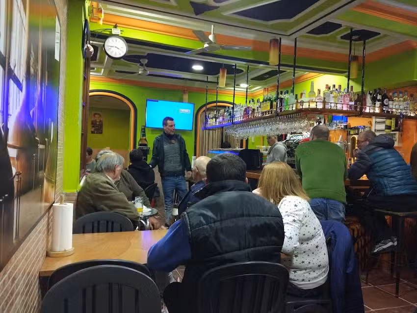 Toperas Bar