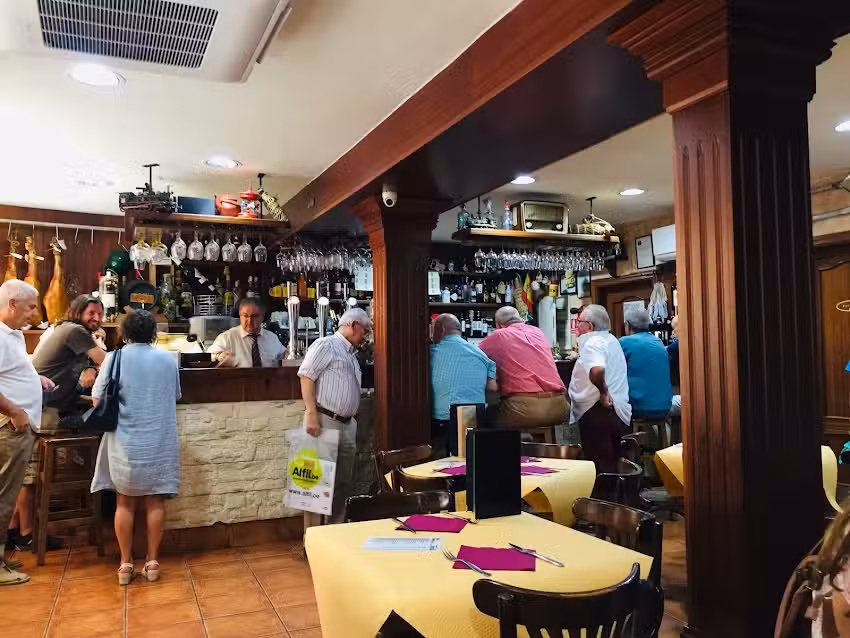 Toral Bar Cafeter&iacute;a