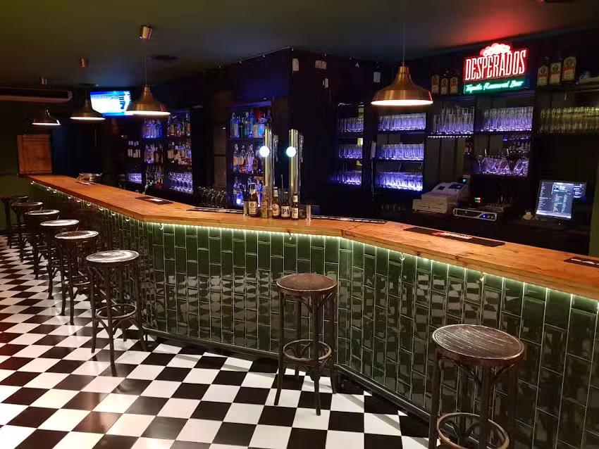 Trabanqueta Bar