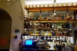 Tremenda Muela Cocktail Bar