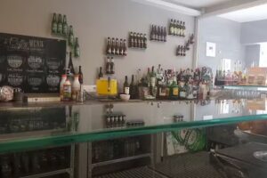 TROYS Food, drinks & coffee