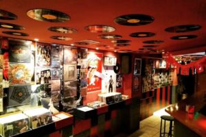 Underground Bar & Record Shop (Tienda OnLine 24 Horas)