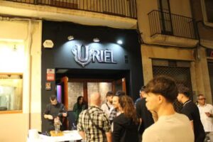 Uriel Lounge Bar