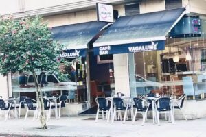 VAGALUME CAF&Egrave; BAR