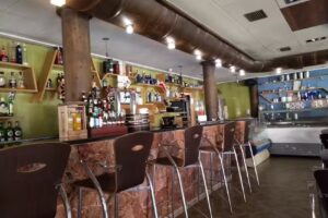Vaiven – Heladeria, Cafeteria y Pub