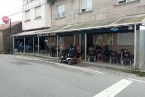 VAR CON UVE. A TAVERNA