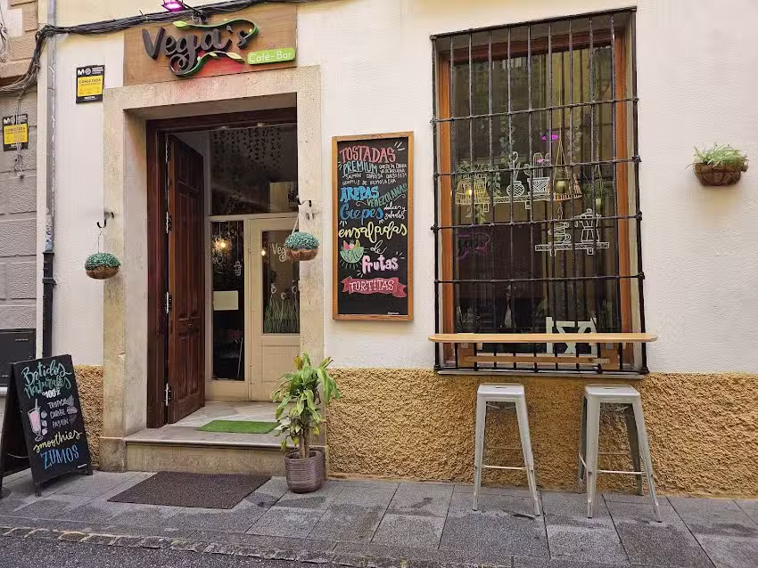 𝙑𝙚𝙜𝙖&rsquo;𝙨 caf&eacute; 𝘽𝙖𝙧