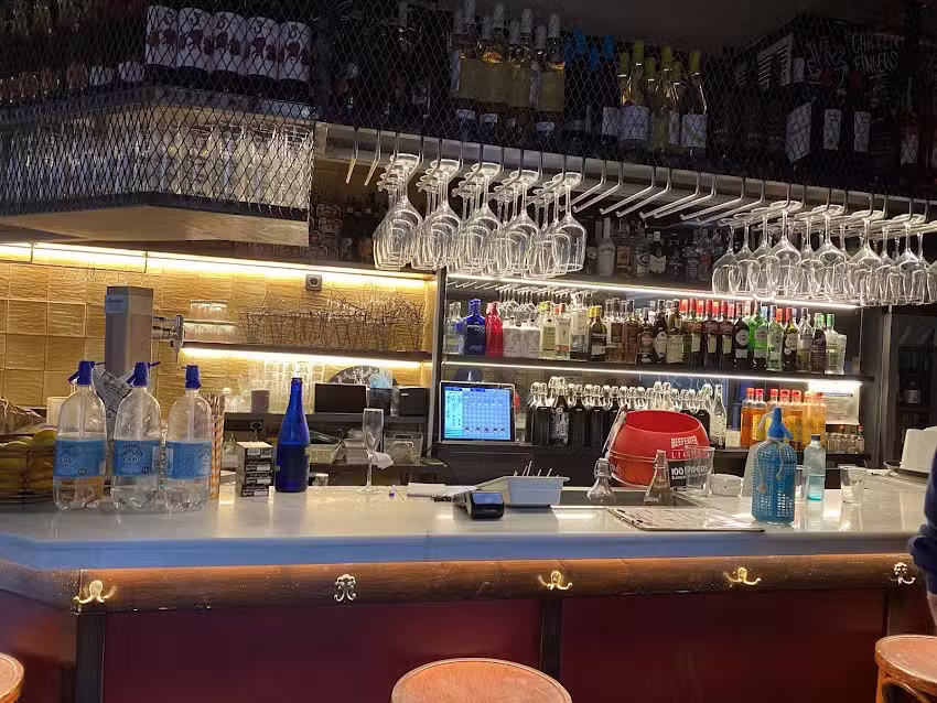 Vermuter&iacute;a Lola