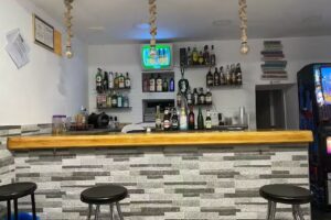 Vero&rsquo;s Bar